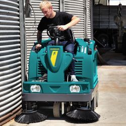 Eureka Ride-on veegmachine Xtrema HDK